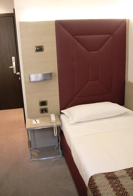 Hotel Soperga Milan Luaran gambar